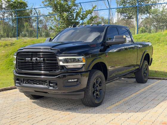 RAM 2500 6.7 I6 TURBO DIESEL NIGHT EDITION CD 4X4  AUTOMÁTICO